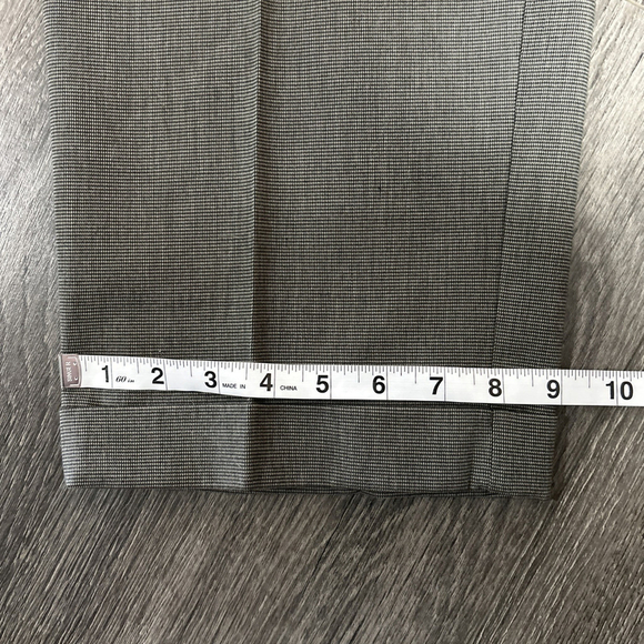 Dockers Recode 34X30 Cotton Microfiber Check Pattern Pleated Front Slacks Pants - Picture 8 of 8